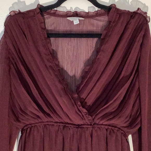 Belle Sky Burgundy Mesh Top - Picture 3 of 5